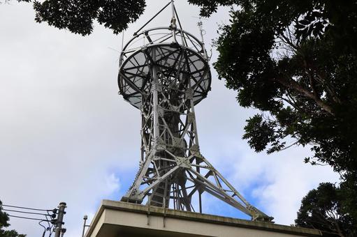森の中の電波塔 沖縄県国頭村 森の中の電波塔 沖縄県国頭村の写真