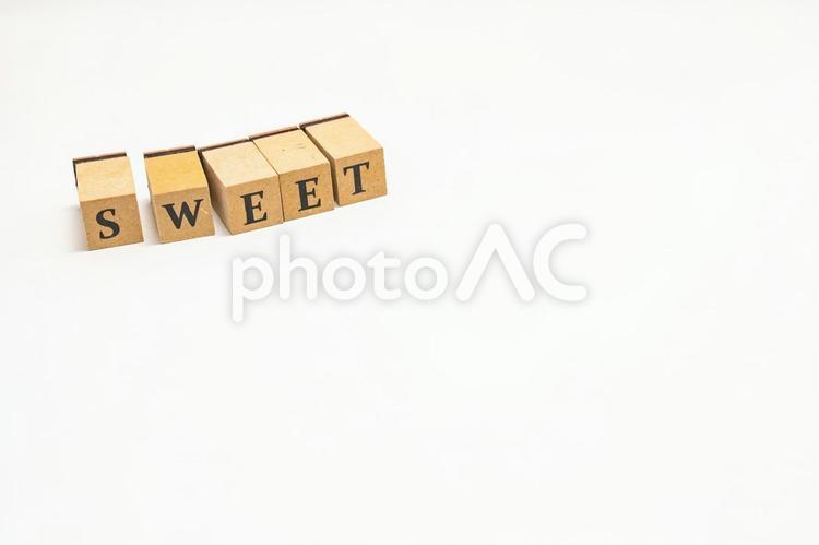 木のブロックの英単語　SWEET sweet,ブロック,木ブロックの写真素材
