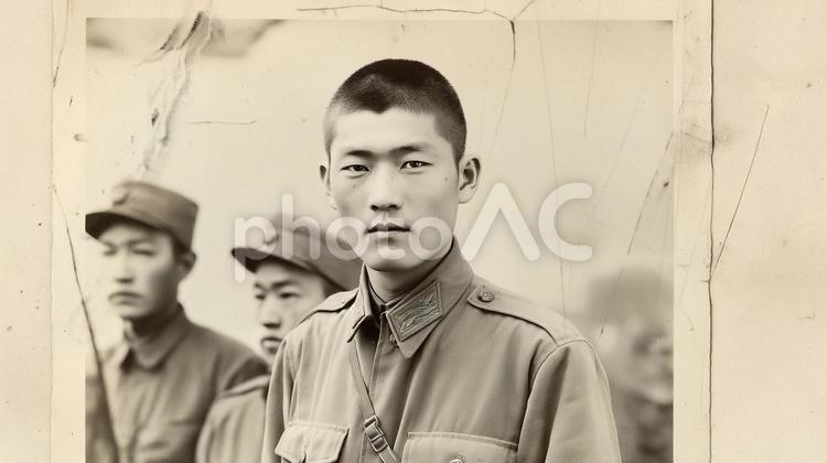 終戦直後の若い兵士、架空の戦後写真 兵士,軍人,戦後の写真素材