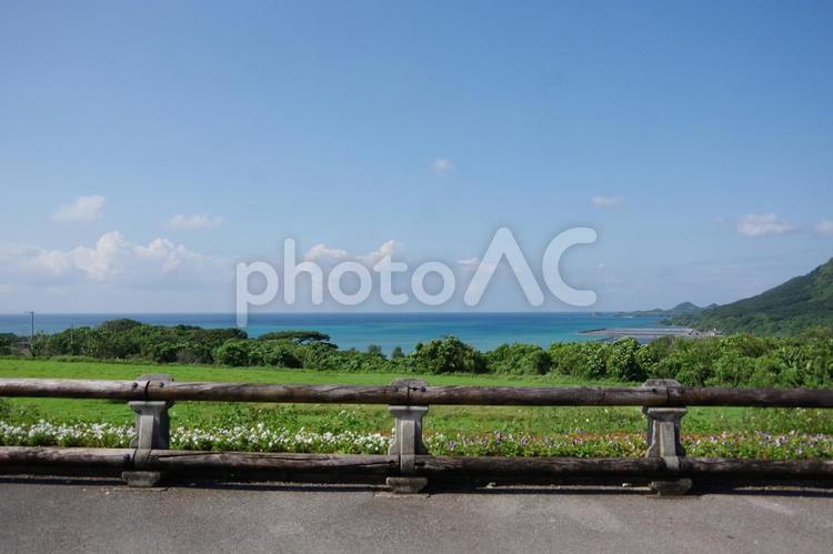 青空と海（石垣島） 青空,ノスタルジック,風景の写真素材