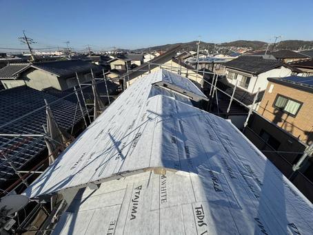 屋根葺き替え工事 屋根葺き替え工事 瓦,屋根,ルーフィングの写真素材