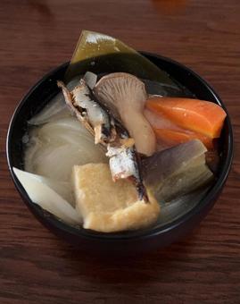 R7.07.06 茄子などの具沢山みそ汁 R7.07.06 茄子などの具沢山みそ汁 具沢山みそ汁,具だくさんみそ汁,茄子の写真素材