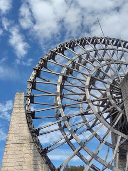 水車 水車,晴天,青い空の写真素材