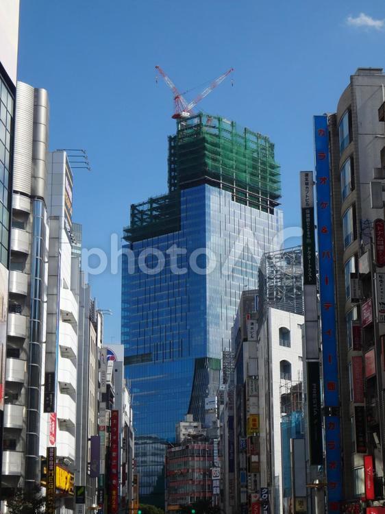 渋谷スクランブルスクエア　と文化村通りのビル 渋谷,スクランブルスクエア,ビルの写真素材