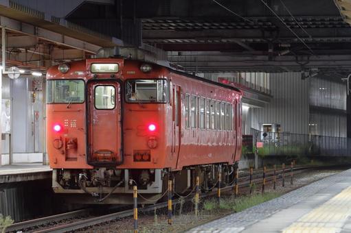 JR、キハ40型、キハ40‐2092号 JR、キハ40型、キハ40‐2092号 jr,jr西日本,氷見線の写真素材