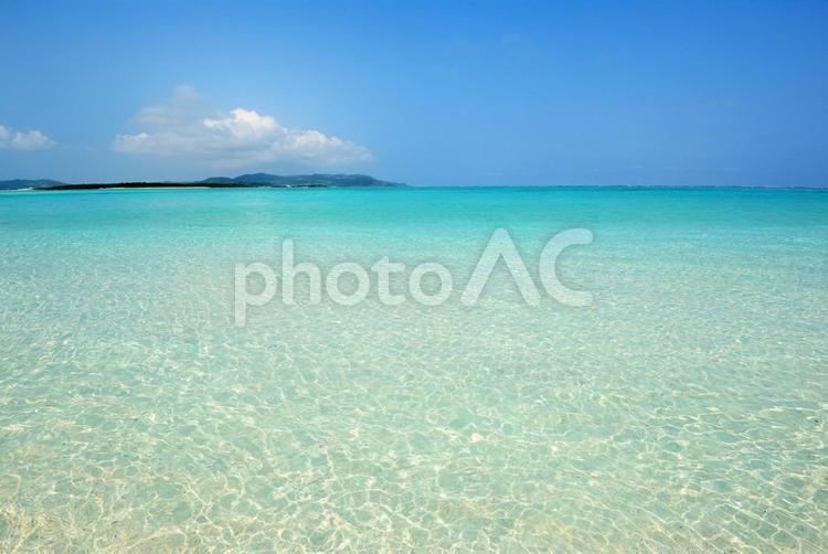 美しい海の風景 海,沖縄,日本の写真素材