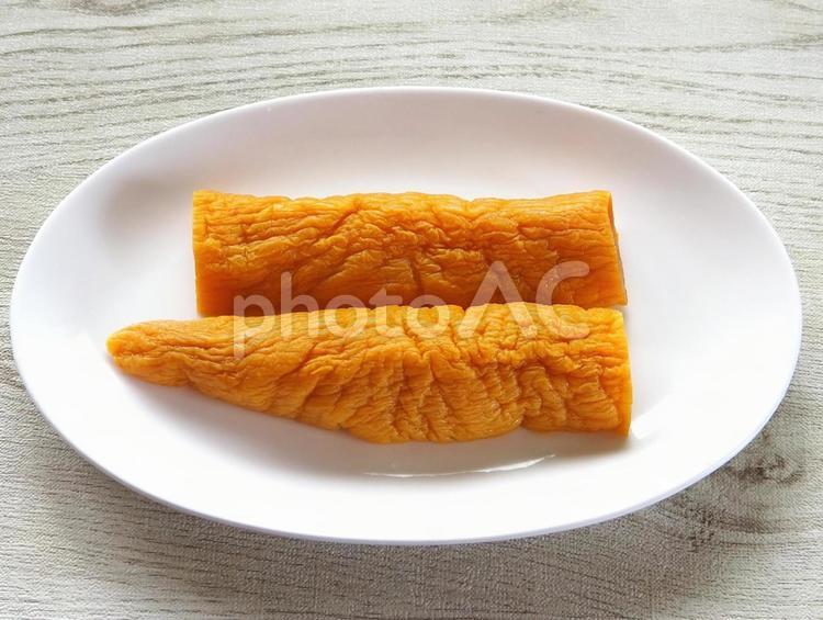 漬物 大根のしょうゆ漬け 1本 漬物,大根,醤油漬けの写真素材
