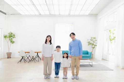 家族イメージ 家族イメージ 家族,人物,リビングの写真素材