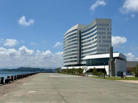 2025年夏 山口県下関市唐戸関門海峡 2025年夏 山口県下関市唐戸関門海峡 空,唐戸,下関の写真素材