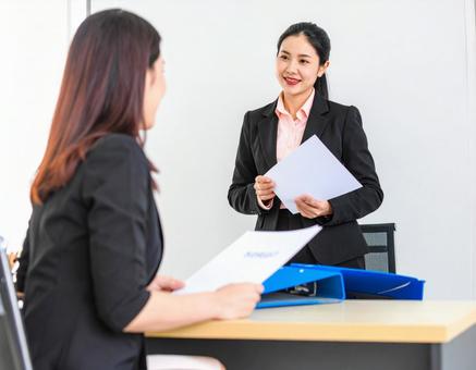 仕事の相談 仕事の相談の写真