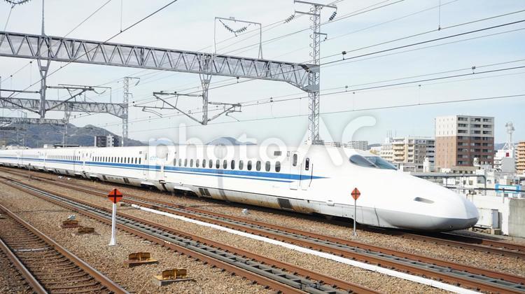 新幹線　N700系　のぞみ 鉄道,駅,乗り物の写真素材