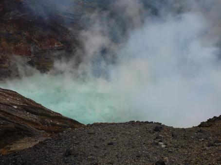 阿蘇火口 阿蘇山,火口湖,阿蘇の写真素材
