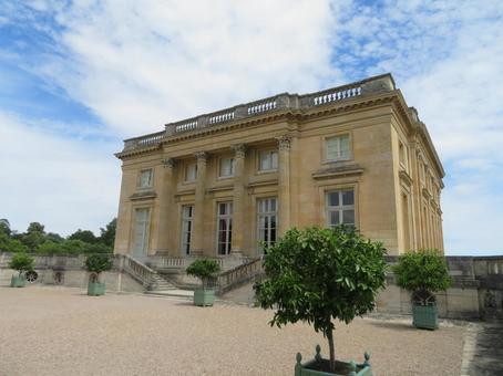 ヴェルサイユ宮殿の小トリアノン宮殿 小トリアノン宮殿,プチ・トリアノン,ヴェルサイユ宮殿の写真素材