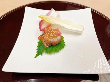 生もの 前菜 食べ物 生もの 前菜 食べ物 前菜,イカ,鰯の写真素材