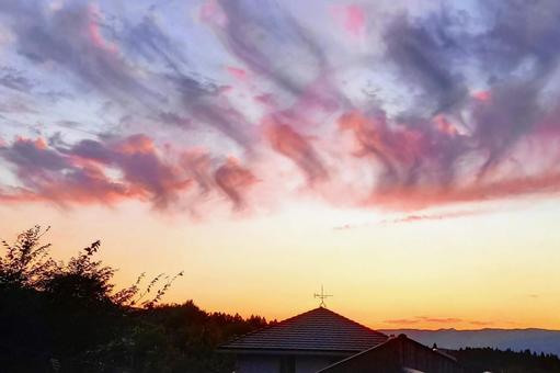Crimson sunset, JPG Crimson sunset, JPG
