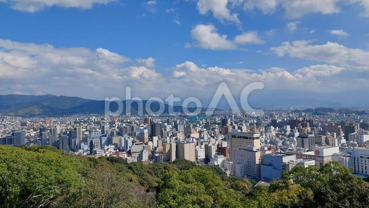 松山市の街並 松山市,松山城,青空の写真素材