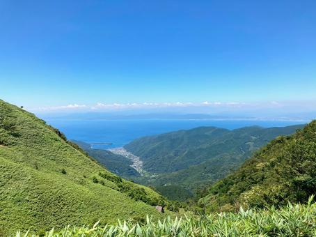 戸田峠から望む駿河湾_横 戸田峠から望む駿河湾_横 山,海,夏の写真素材