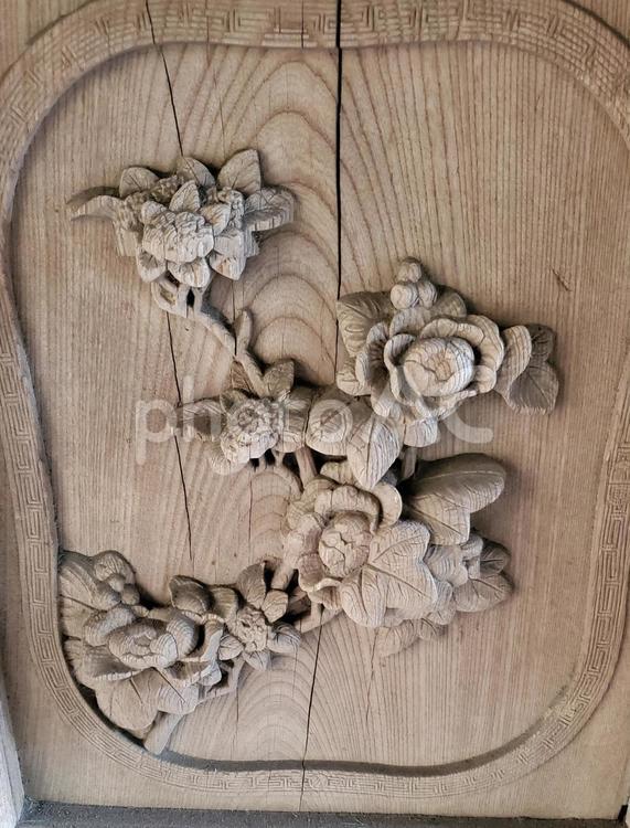 柞原八幡宮　日暮門　彫刻 柞原八幡宮,日暮門,彫刻の写真素材