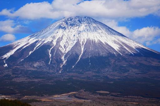 富士山と雲3 富士山と雲3 山,富士,雲の写真素材