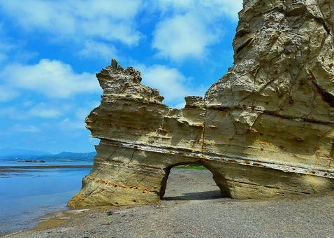 北海道 くぐり岩 北海道 くぐり岩 海,日本海,海岸の写真素材