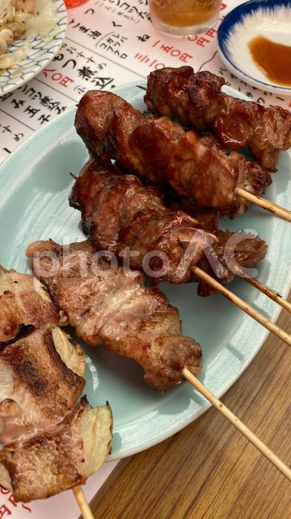 焼きたて熱々のやきとり 焼き鳥,やきとり,昼呑みの写真素材
