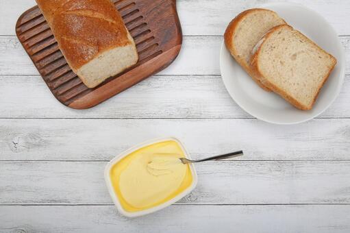 バター バター,パン,食パンの写真素材