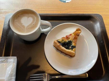 キッシュ キッシュ ランチ,カフェ,cafeの写真素材