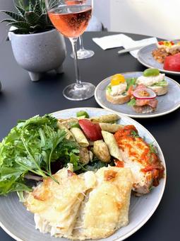 カクテルタイム カクテルタイム,おつまみ,カナッペの写真素材