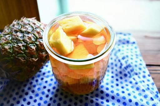 Pineapple Vinegar, JPG