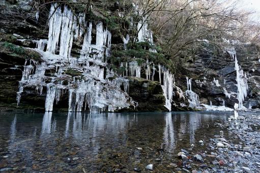 三十槌の氷柱１ 三十槌の氷柱,つらら,氷柱の写真素材