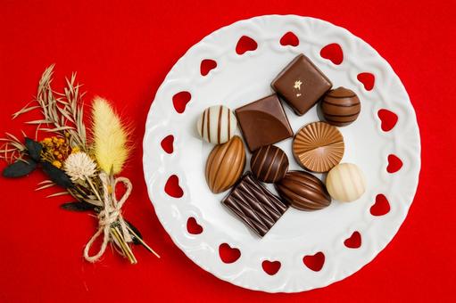 チョコレートとドライフラワー バレンタインデー,ドライフラワー,チョコレートの写真素材