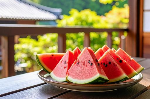 縁側に置かれたスイカ_02 縁側に置かれたスイカ_02の写真