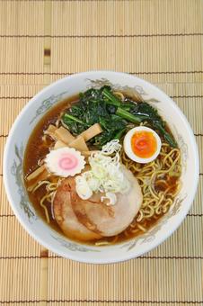 醬油ラーメン 醬油ラーメン 醤油ラーメン,ラーメン,中華そばの写真素材