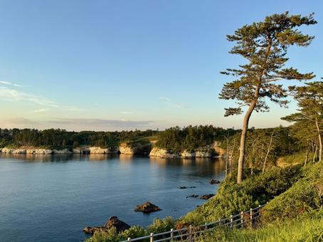 Tojinbo and Oshima in Fukui Prefecture on a summer evening, JPG