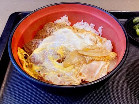 カツ丼 カツ丼,丼,料理の写真素材