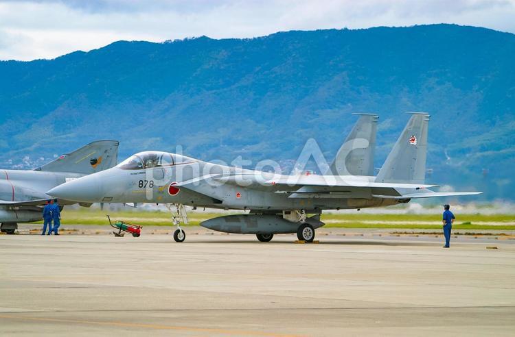 発進準備中の航空自衛隊戦闘機F-15J 航空自衛隊,自衛隊,戦闘機の写真素材