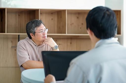 相談する現場 相談する現場の写真
