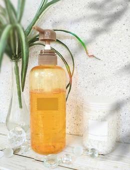 シャンプーor ボディソープ ボトル シャンプー,ボディソープ,容器の写真素材