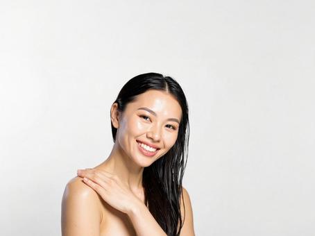美容系のバナーに使えそうな女性 美容系のバナーに使えそうな女性の写真
