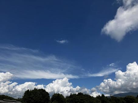 青空 天気 夏 雲 青空 天気 夏 雲の写真