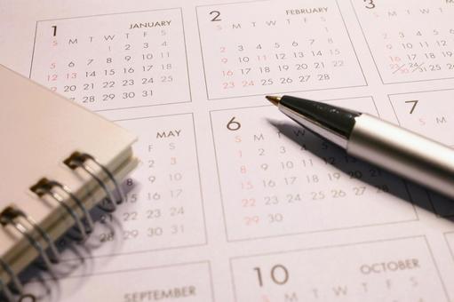 ビジネスシーン スケジュール シフト調整 ビジネスシーン スケジュール シフト調整 カレンダー,ビジネスイメージ,スケジュール管理の写真素材