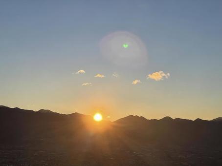 日の出 日の出,山梨,景色の写真素材