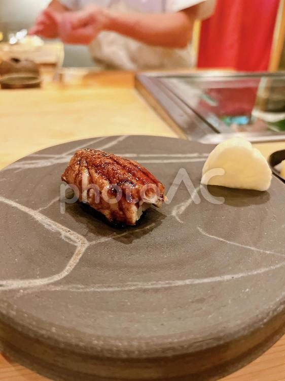 廻らないお寿司屋さんの絶品アナゴ 高級寿司店,回らない,穴子の写真素材