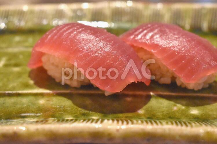 マグロのお寿司 マグロ,赤身,お寿司の写真素材