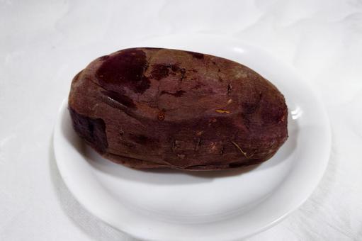 美味しそうな焼き芋 美味しそうな焼き芋の写真