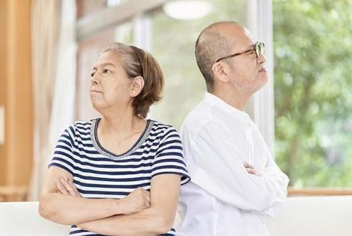Elderly couple in quarrel Elderly couple in quarrel