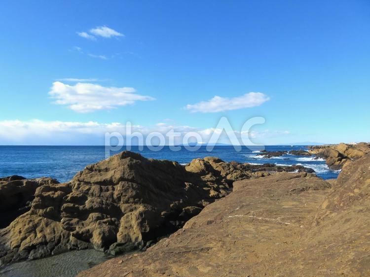南房総市野島崎付近の風景 海岸,岩場,岩の写真素材