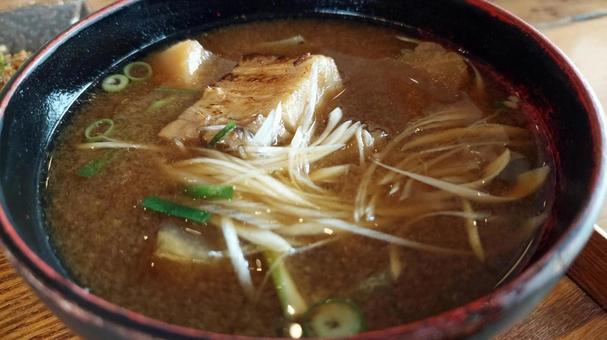 豚汁/角煮タイプ 豚汁/角煮タイプの写真
