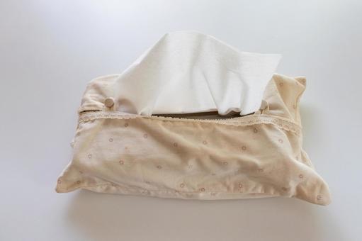 箱から引き出されたティッシュペーパー 箱から引き出されたティッシュペーパー ティッシュペーパー,薄い,白色の写真素材