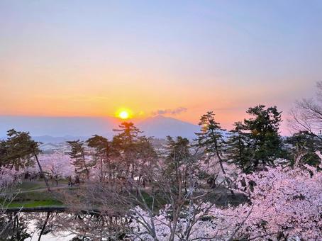 View of Mount Iwaki from Hirosaki Castle, JPG